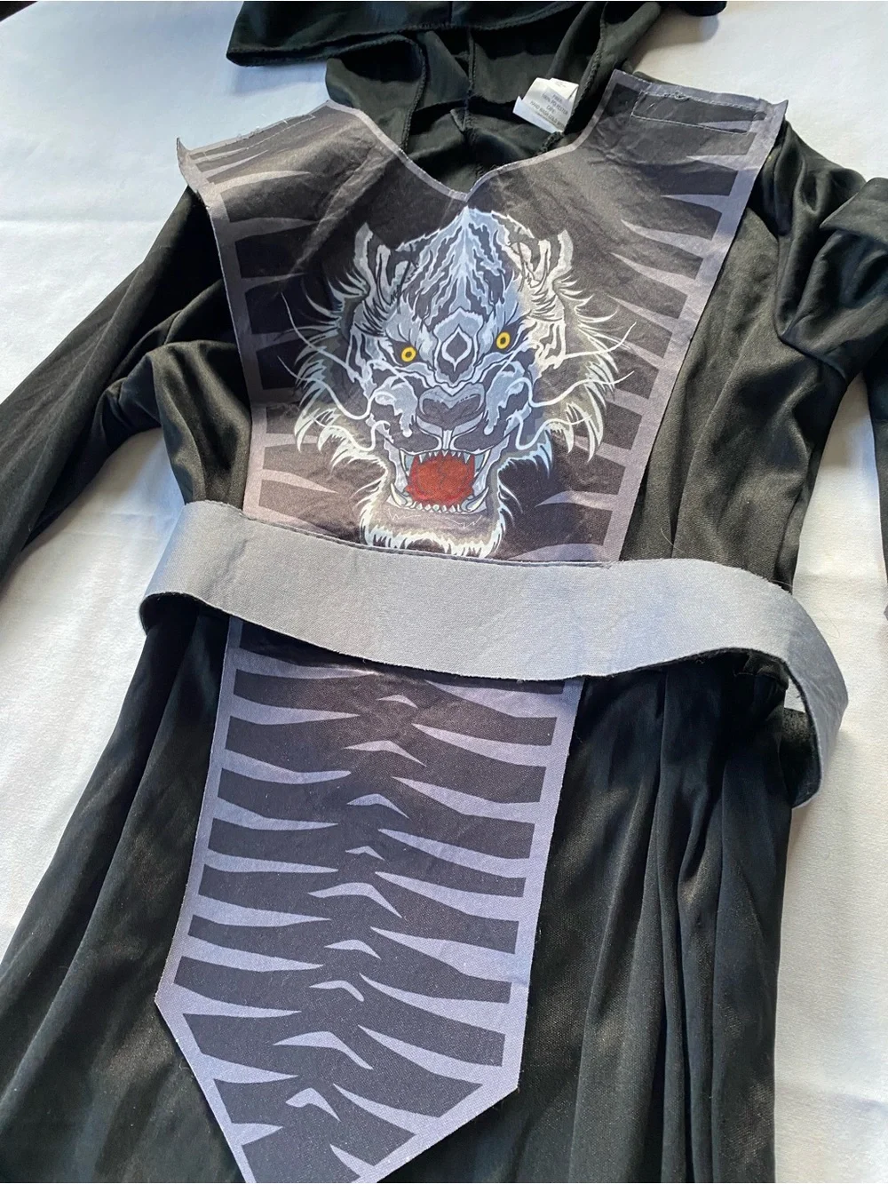 NWOT Hyde & Eek Tiger Warrior Ninja Halloween Costume Kids Size Medium